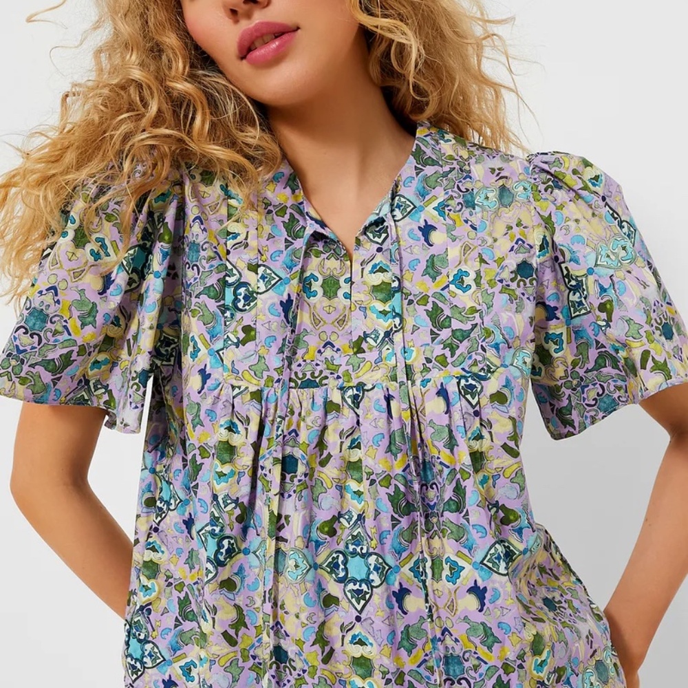 Tuckernuck Extra Small Hyacinth House blouse  - excellent condition!